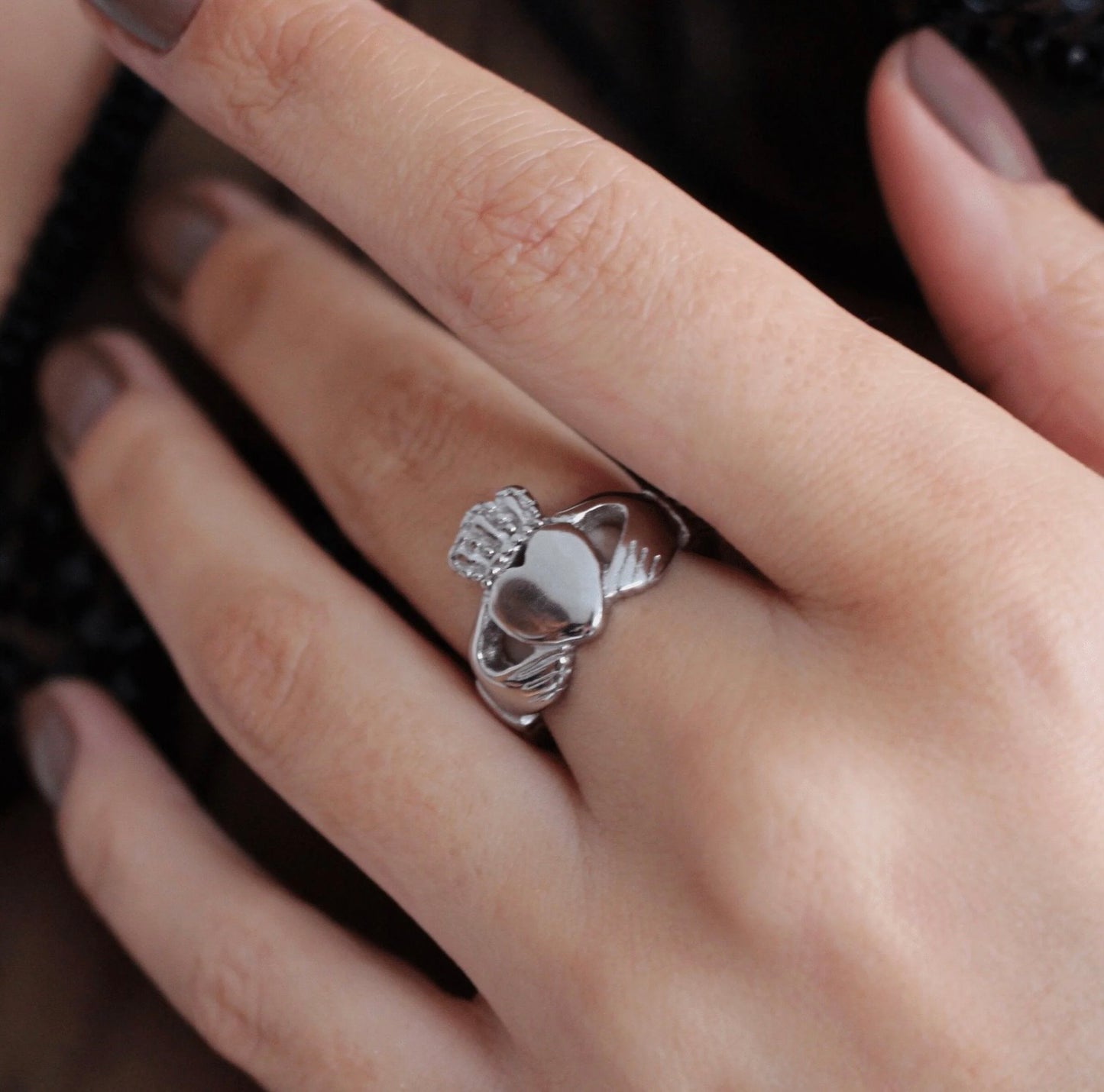 Réalta - Classic Irish Claddagh Ring