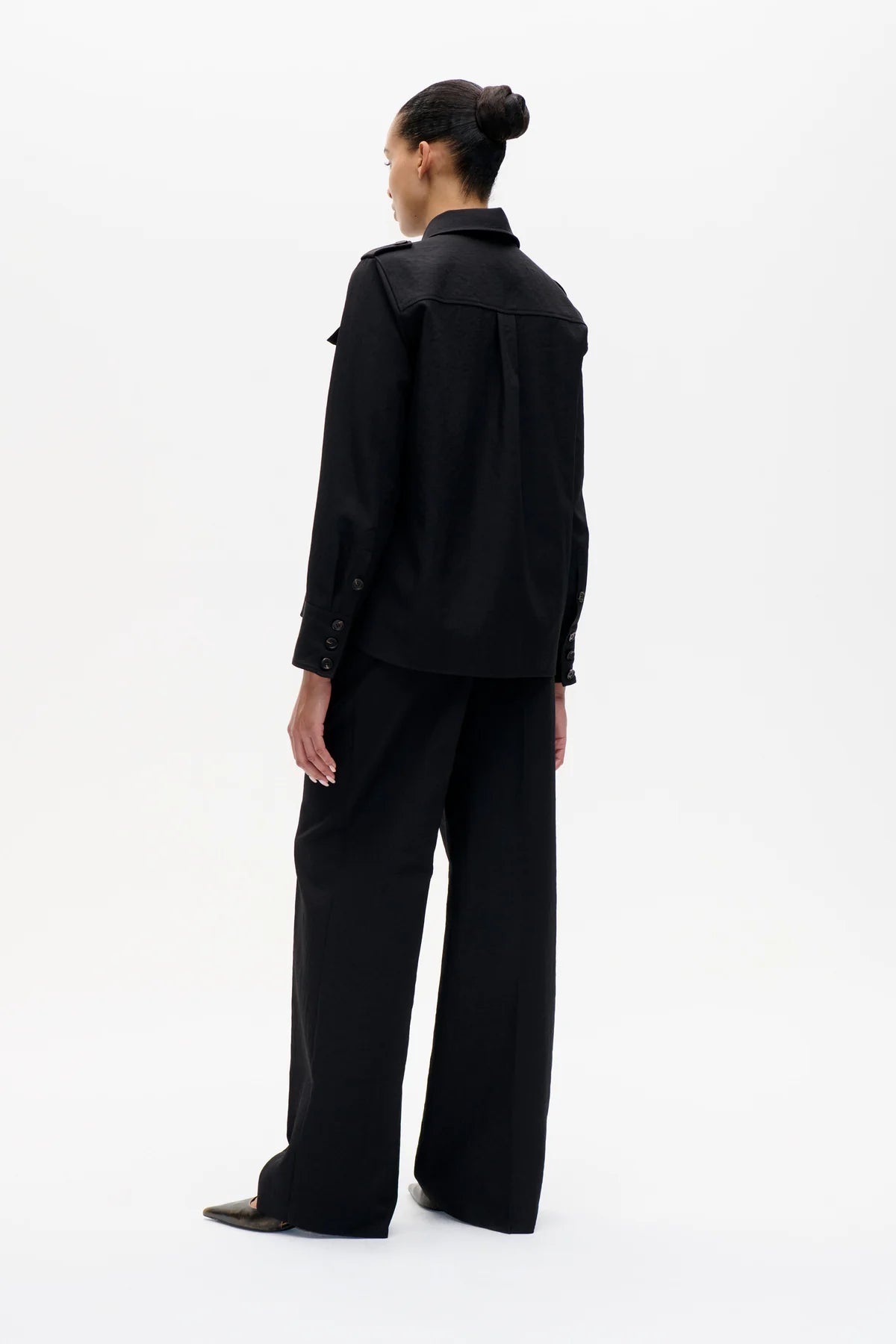 Baum und Pferdgarten - Meva Shirt, Black