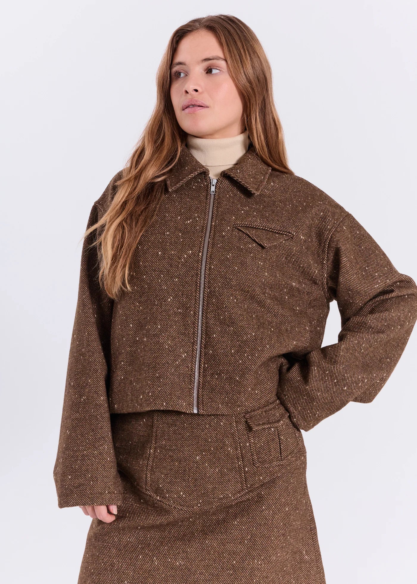 NORR - Aya Short Jacket, Brown