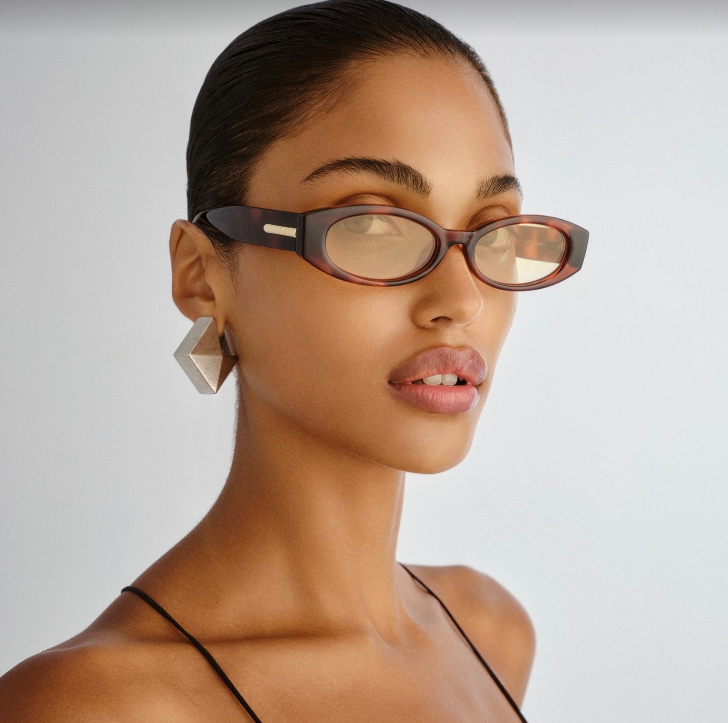 Le Specs - Belladonna, Toffee Tort
