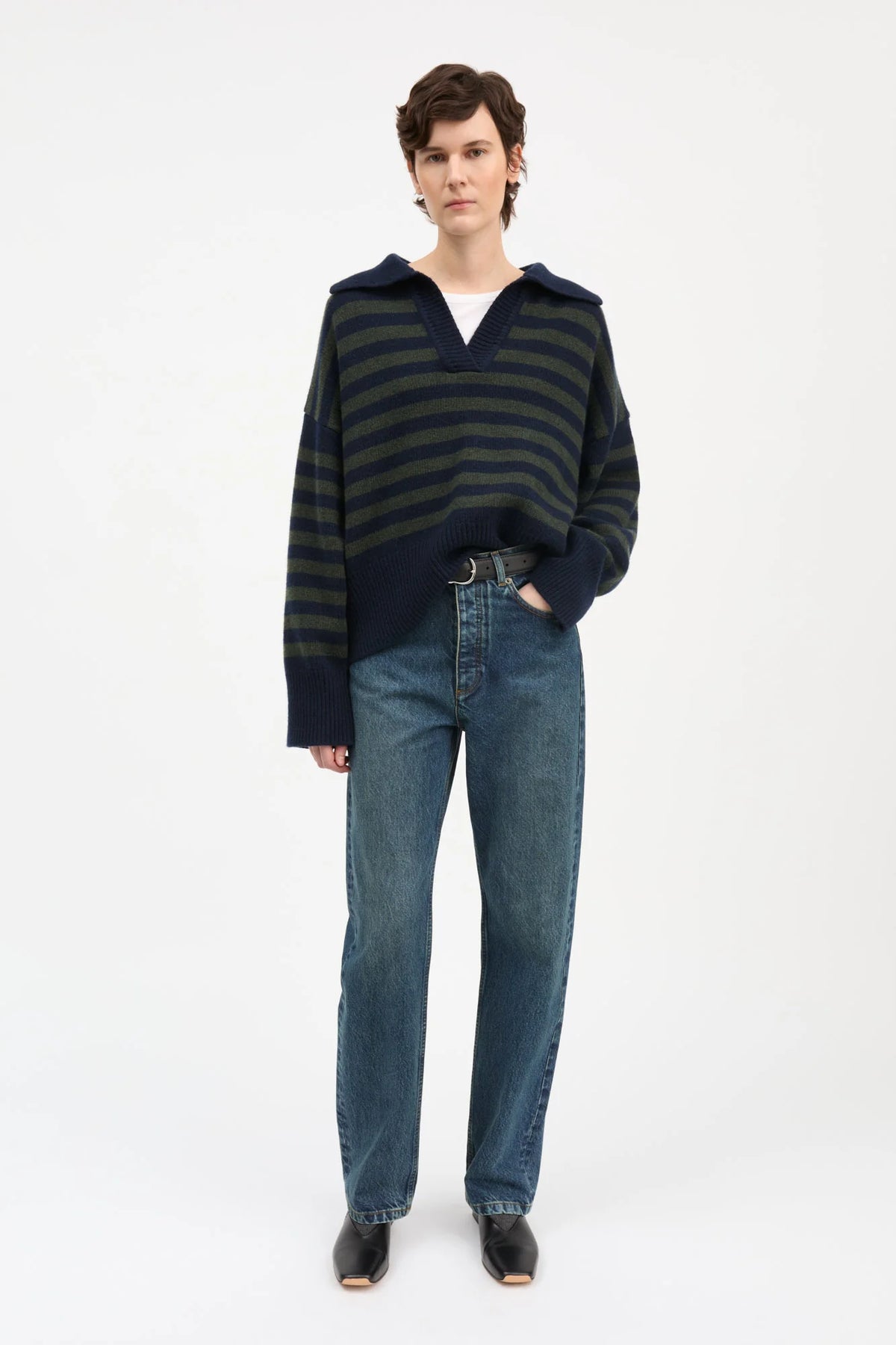 Skall Studio - Dean V-Neck Jumper, Navy/Dark Green Stripe