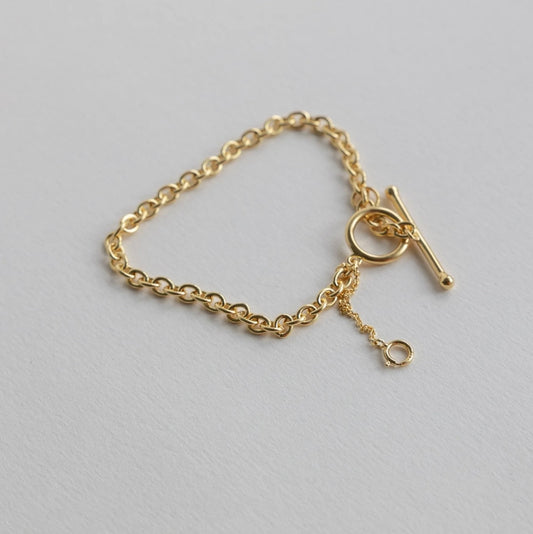 Lines and Current ‘Alberta’ Bar Bracelet - Gold Plated