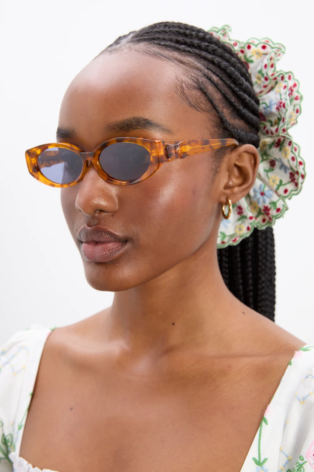 Damson Madder Catty Oval Sunglasses with Bow Detail - Tort