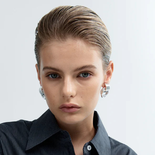 Heaven Mayhem - Mini Knot Earring, Silver