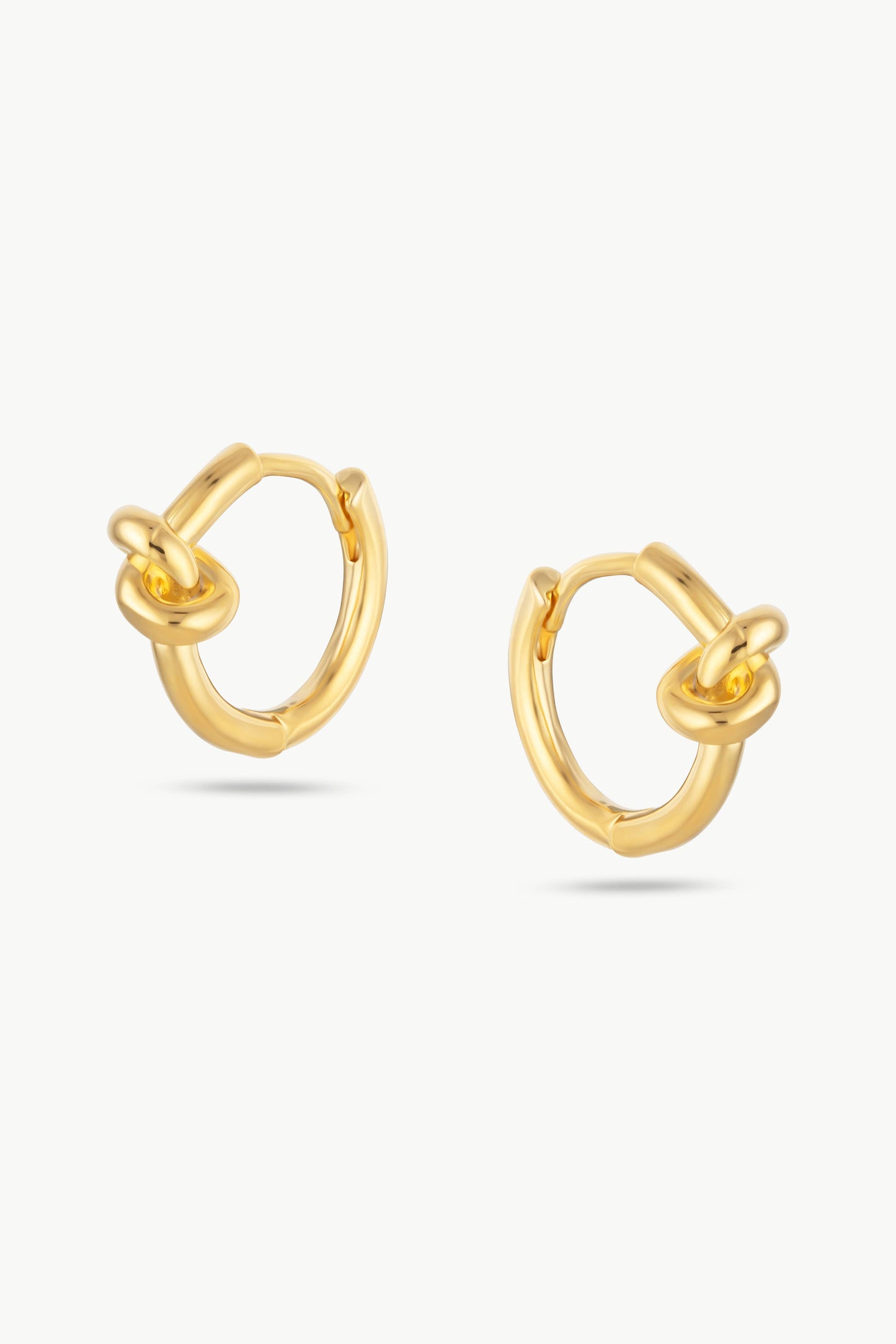Arctic Fox & Co - LUNA Mini - Gold Knotted Hoop Earrings