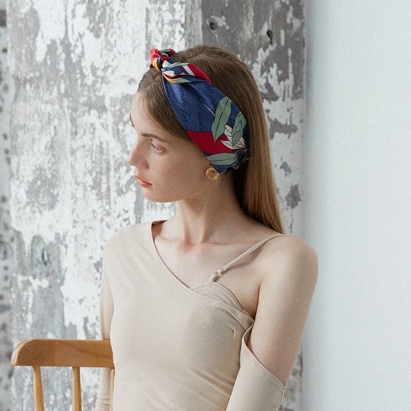 Lost Pattern NYC - El Amor Silk Bandana