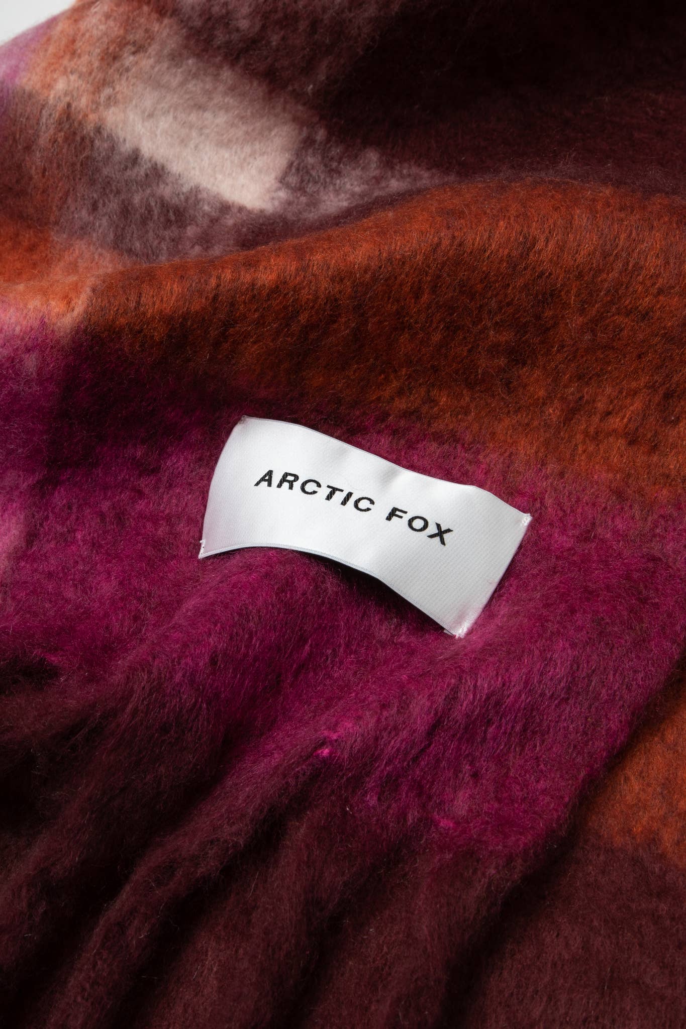 Arctic Fox & Co - The Stockholm Scarf - Autumnal Falls