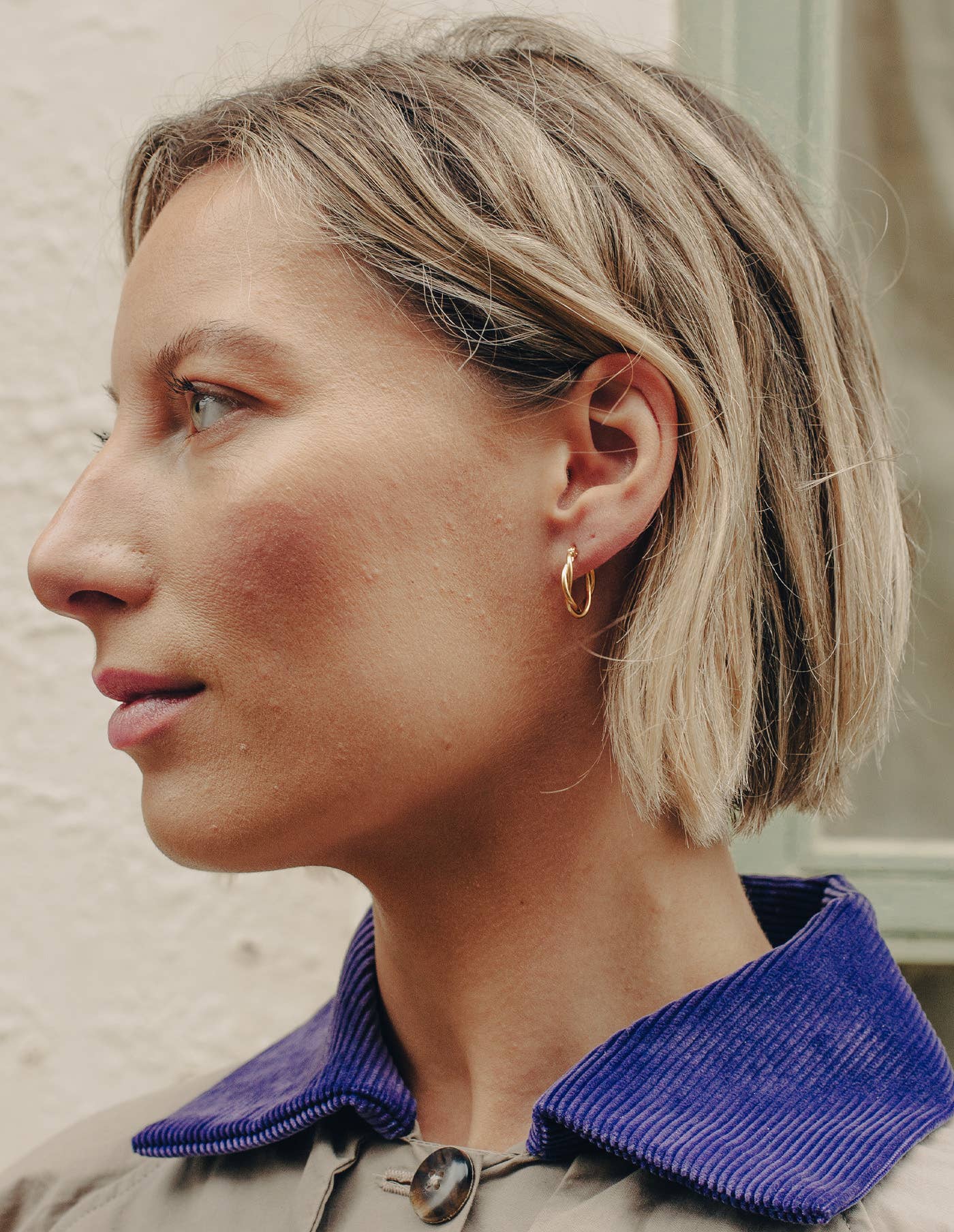 Nordic Muse - Gold Small Entwined Latch Hoop Earrings