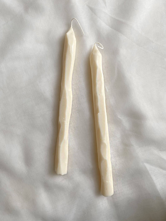 Soie London - Hand Carved Tapered Candles - White - Set of 2