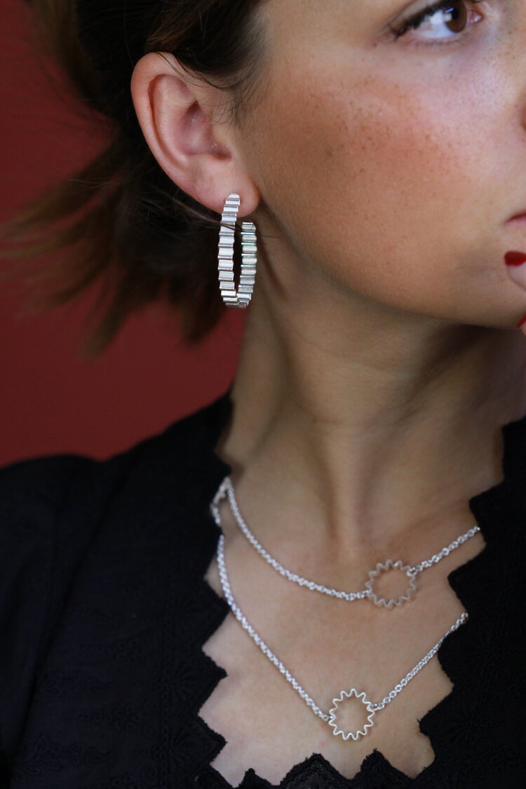 Olivia Taylor Large Ondulee Hoops - Silver